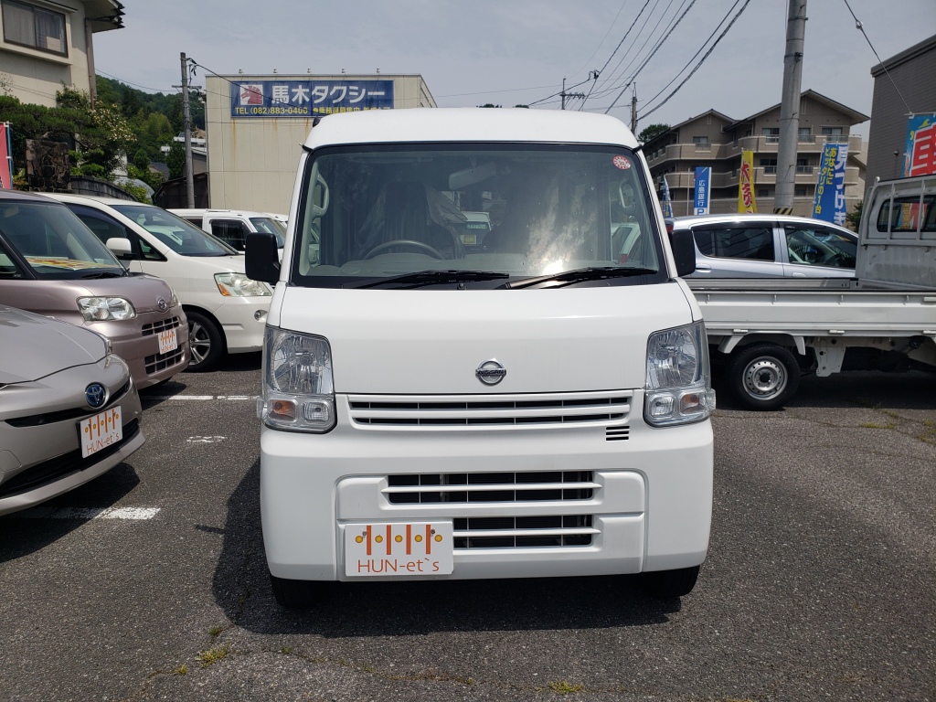 Nv100 クリッパーバン Dx Glパッケージ 5ags 広島市東区 福田の車屋さん ディーエムカーランド 中古車 新車 福祉車両 の販売 車検 保険 板金等 一般修理を承っております