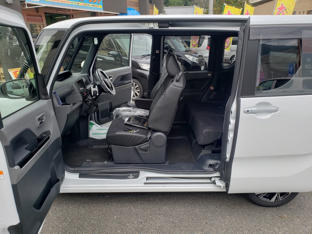 タント カスタムｘ 運転席ロングスライド機能 広島市東区 福田の車屋さん ディーエムカーランド 中古車 新車 福祉車両の販売 車検 保険 板金等 一般修理を承っております